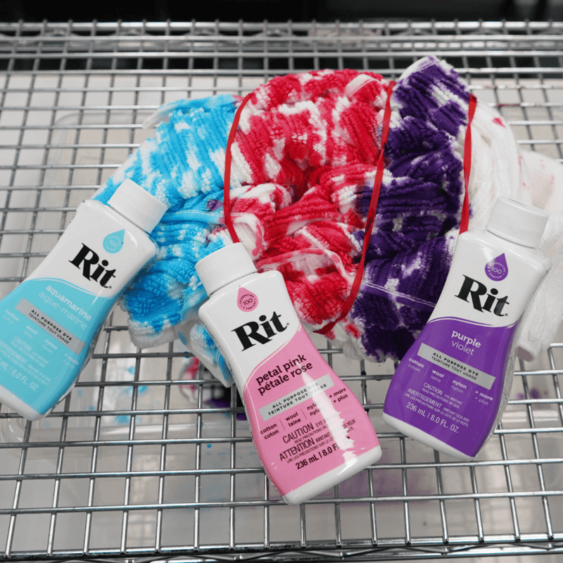 How to Tie Dye Fabric With Rit Dyes | SOLE